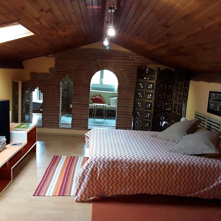 Bed and Breakfast La Louisiane 31 Вильфранш-де-Лораге Экстерьер фото